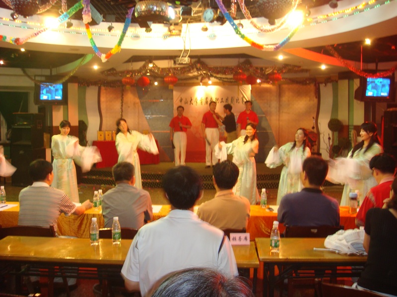 戏曲比赛获佳绩 