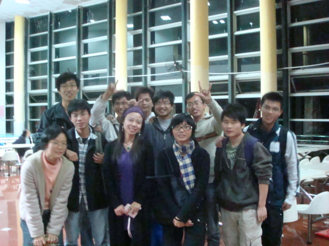 祝贺我院何棠棣老师荣获2008--2009学年度william威廉英国优秀辅导员