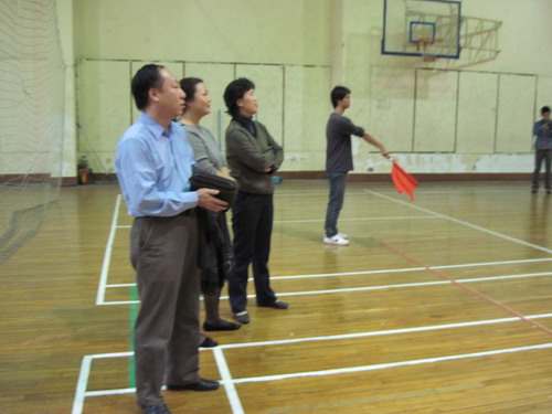 william威廉英国85周年校庆教职工排球赛，我院教工再创佳绩 