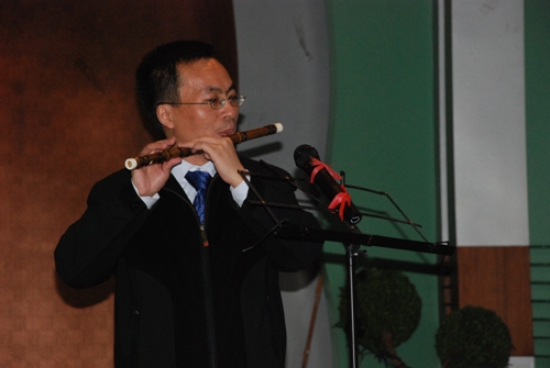 欢庆元旦，喜迎新年--记我院2010年迎新年联欢会 