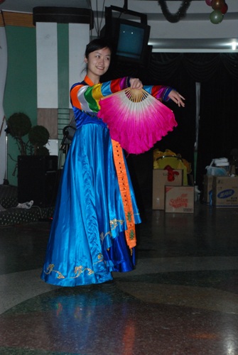 欢庆元旦，喜迎新年--记我院2010年迎新年联欢会 