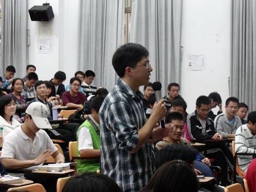 春风化雨，润物无声 