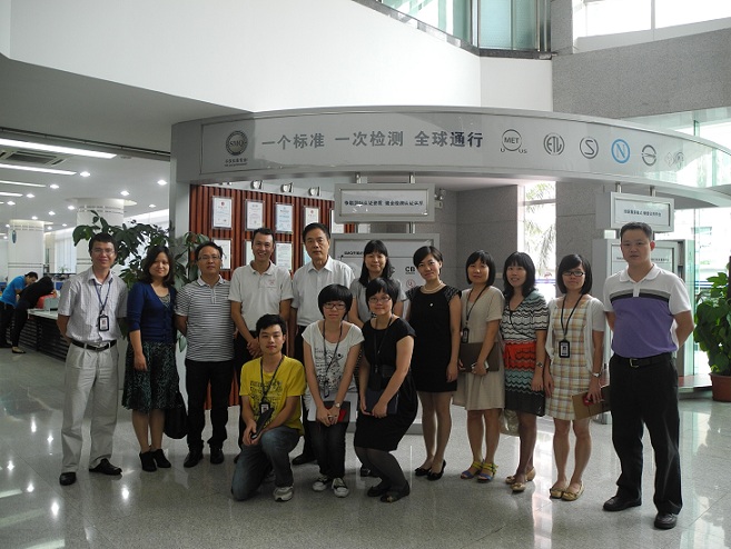 学院校友会走访深圳校友 