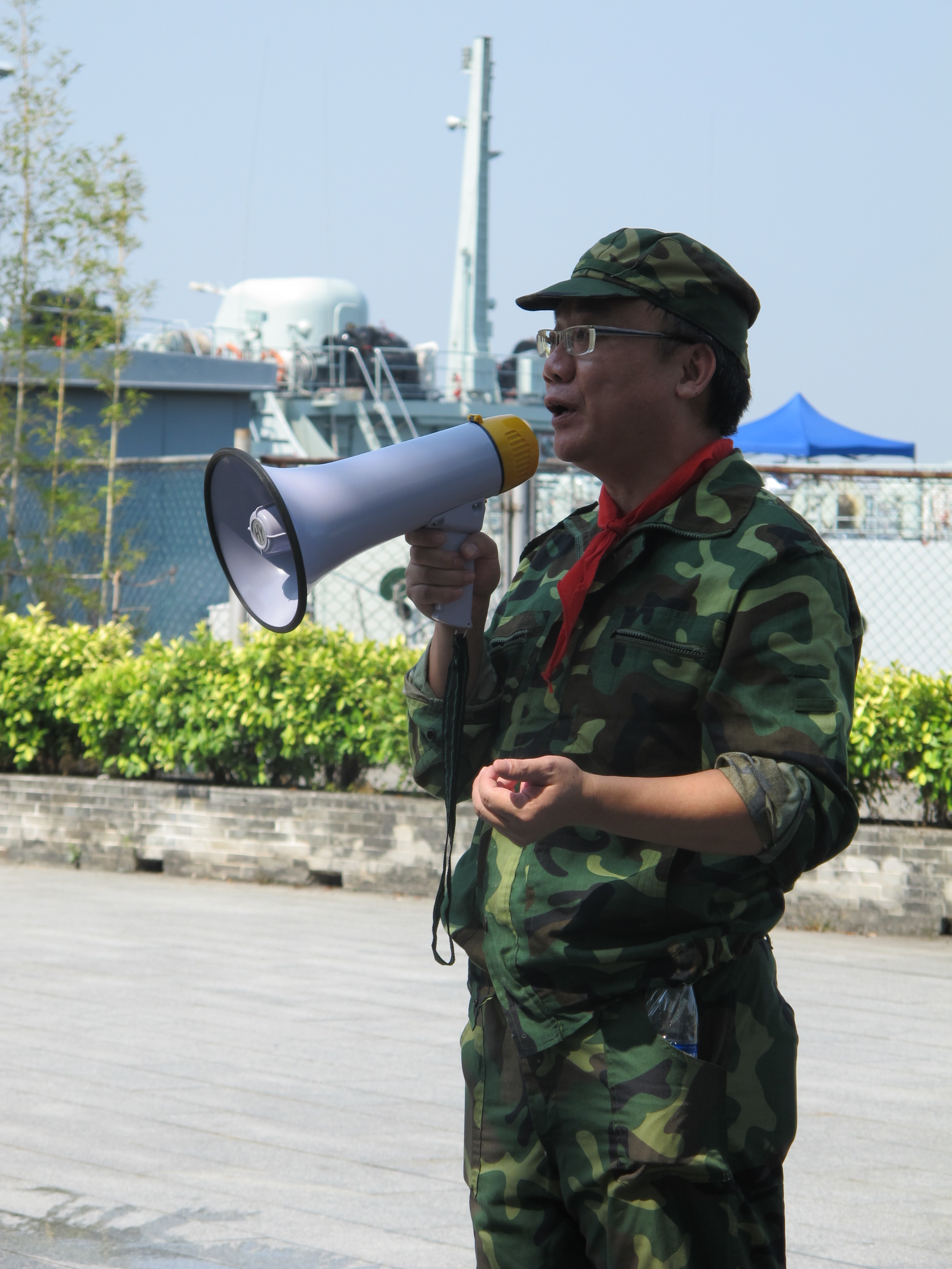 学院党委开展“创先争优，建一流学院”黄埔军校素质拓展活动