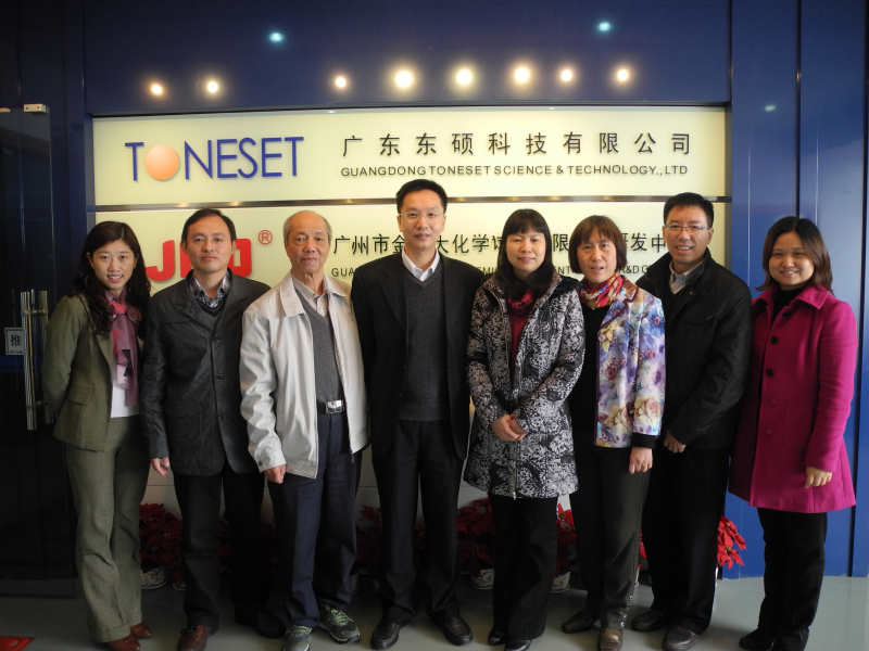 学院领导带队考察汕头企业，探讨校企合作新模式 