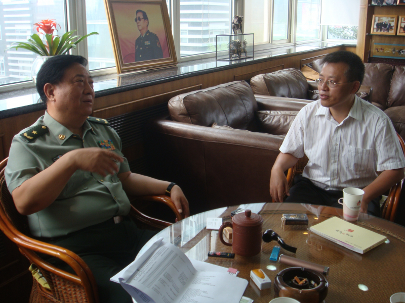 学院领导赴北京看望校友 