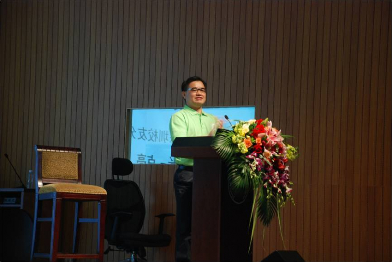 情谊凝聚 共谱鹏城校友新篇