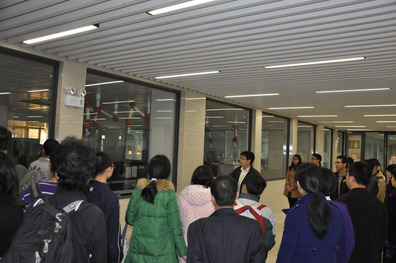 学院师生前往金发科技股份有限公司参观 