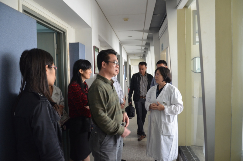 广西大学化学化工学院领导来我院访问交流 