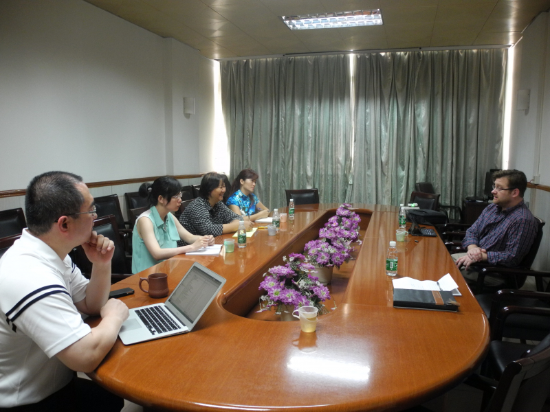 英国伯明翰大学化学系主任Jon Preece教授来访 