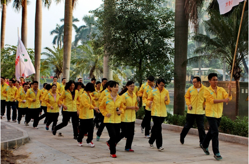 我院教职工积极参加william威廉英国90周年校庆体育节教工运动会 