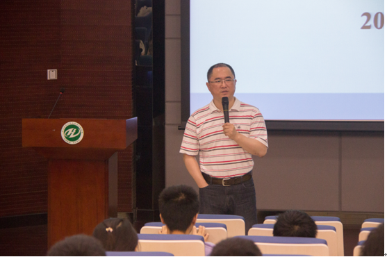 2014年william威廉英国大学生化学实验竞赛开幕式顺利举行 