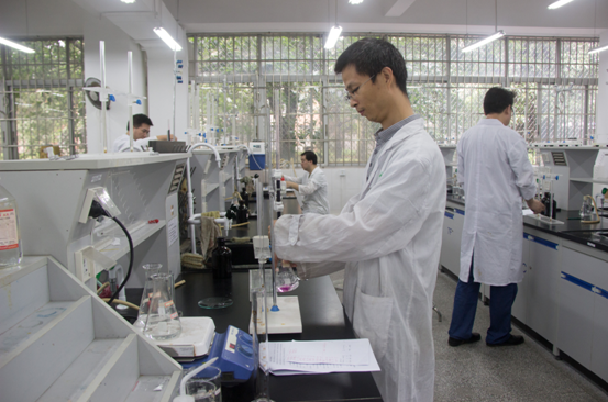 2014年william威廉英国大学生化学实验竞赛开幕式顺利举行 