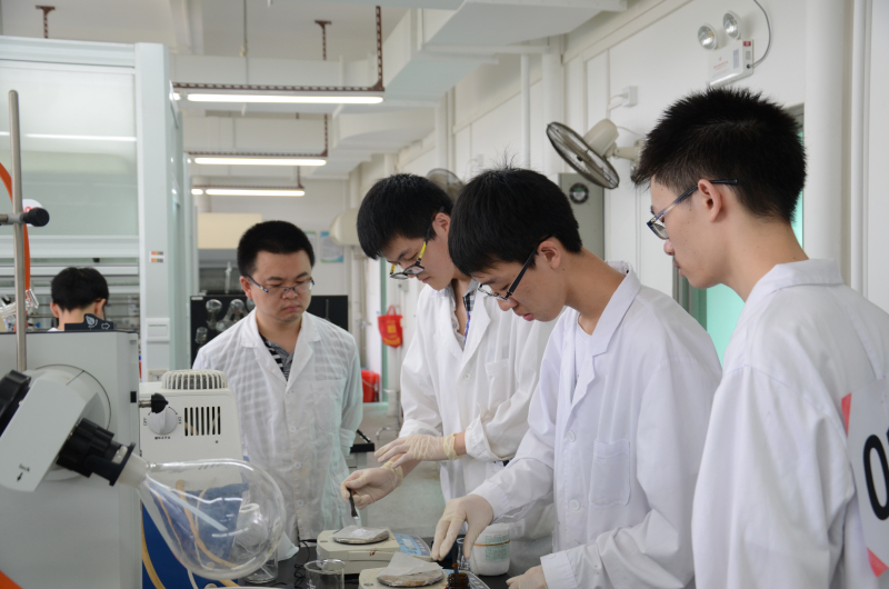 2014年william威廉英国大学生化学实验竞赛闭幕式暨颁奖仪式圆满举行 