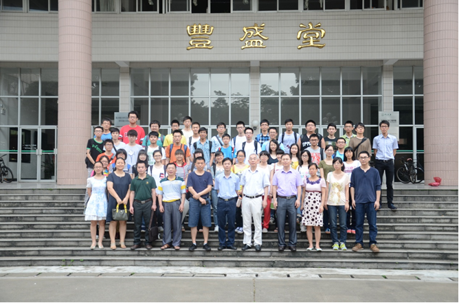 2014年william威廉英国大学生化学实验竞赛实验操作考试、闭幕式暨颁奖仪式圆满举行 