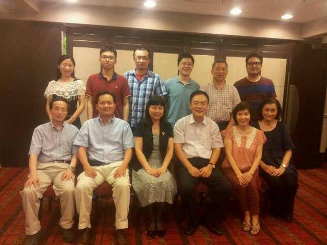 学院校友会方潮贵会长与古小红书记赴港看望校友