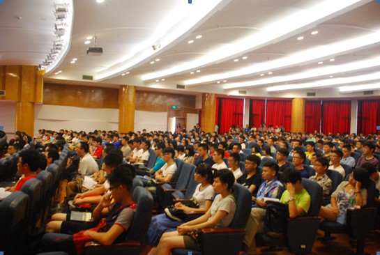 扬帆起航 开启大学生活 