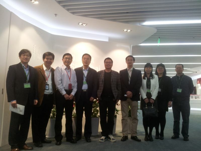 2015年学院上海校友分会校友日活动圆满举行