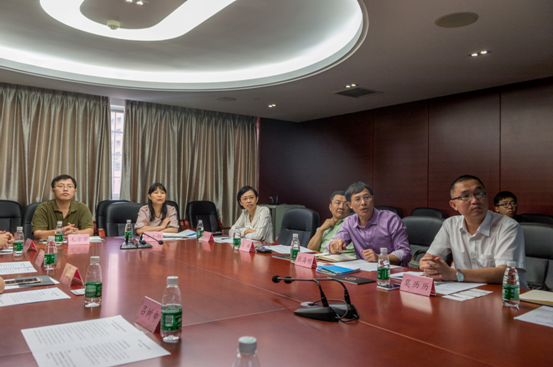 珠海富山工业区领导到我院参观交流及商讨合作 