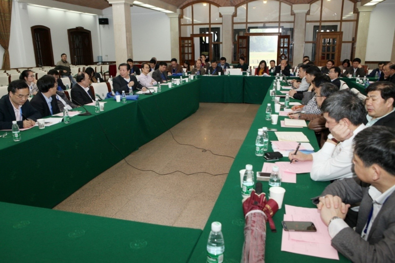 中国化学会首次举办理事长联席研讨会探讨与地方学会协同发展 