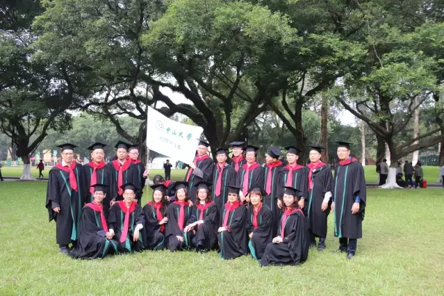 再聚首青春依旧! ——记英国威廉集团2016年校友日聚会