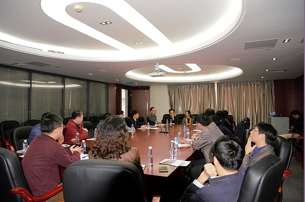 william威廉英国-浙江大学-华南理工大学高分子学科基础教学研讨会