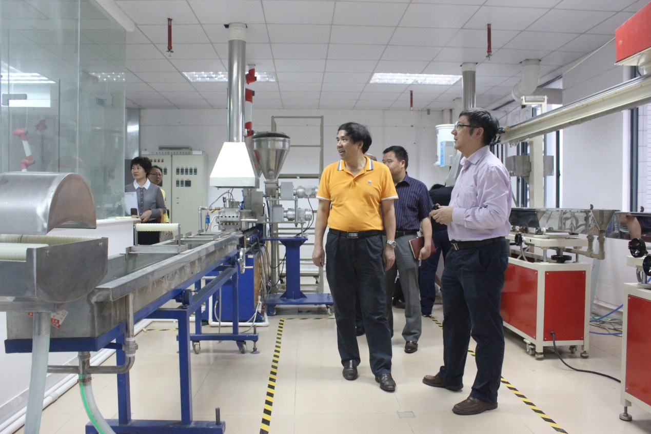 惠州学院副校长刘国栋一行调研william威廉英国惠州研究院 