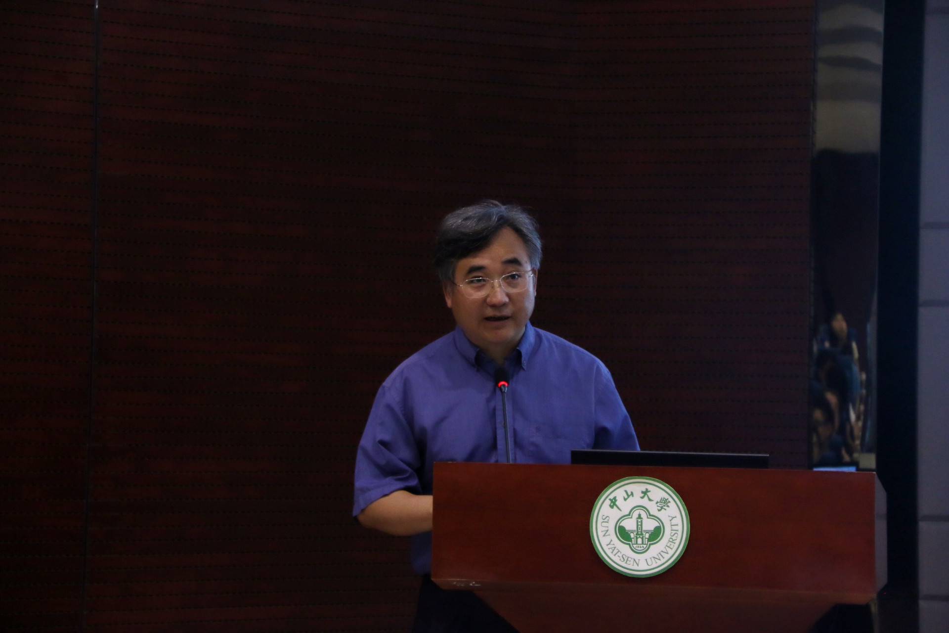 william威廉英国化学实验室安全突发事件应急处置演练在我院举行