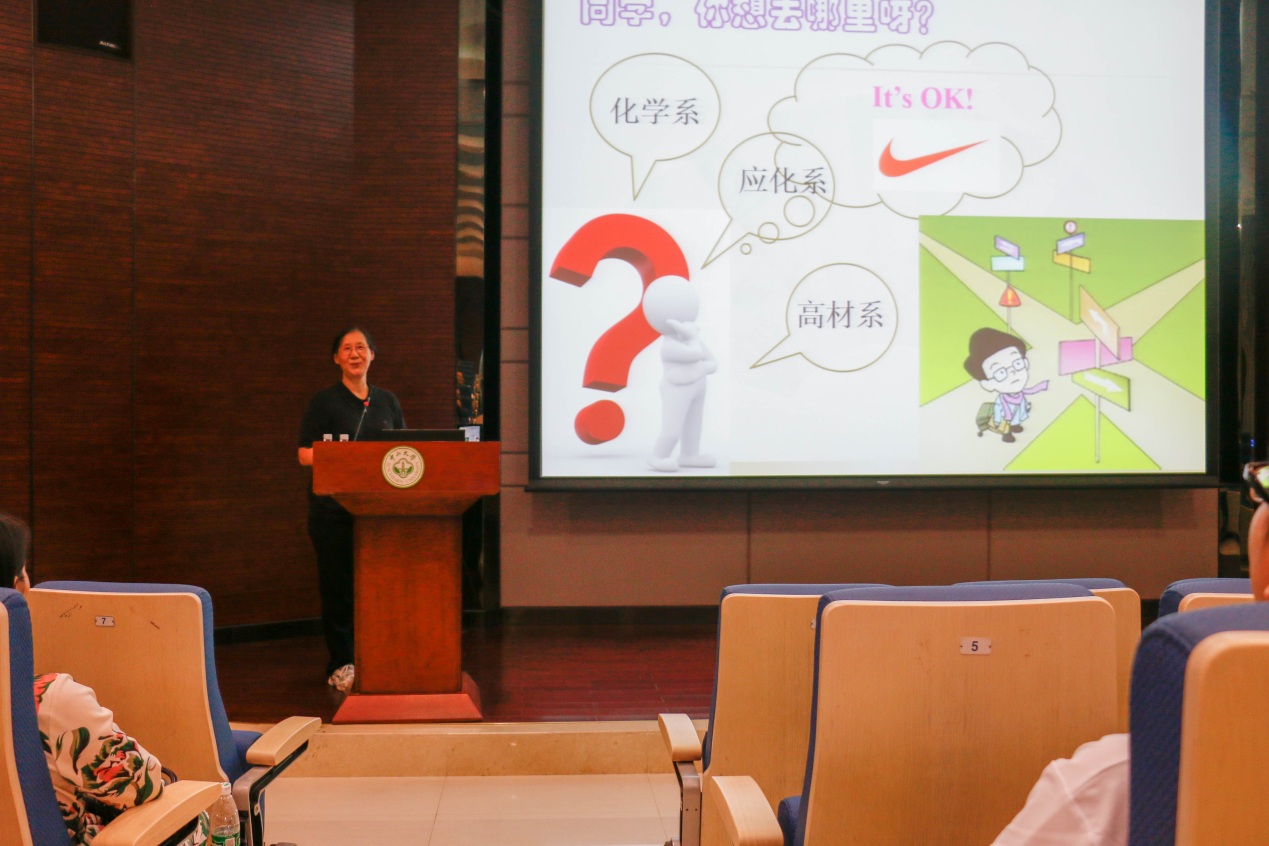 英国威廉集团2017年全国优秀大学生夏令营顺利举办 