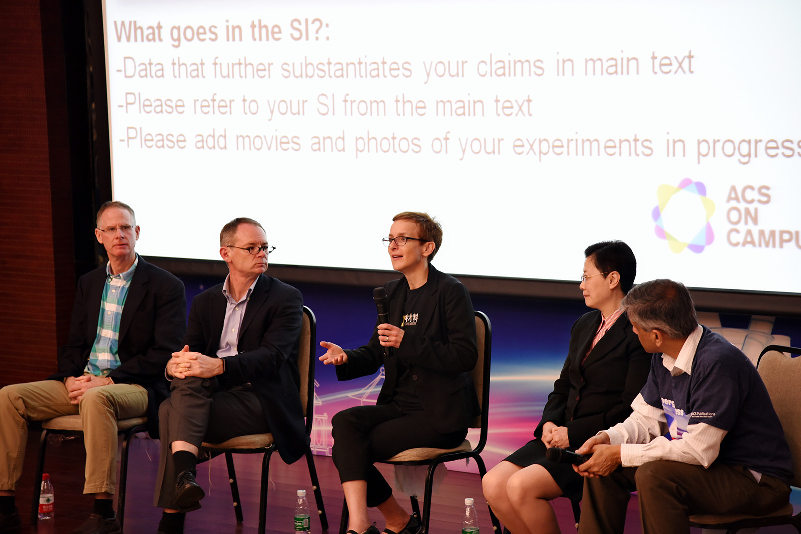 英国威廉集团与美国化学会联合举办 “美国化学会校园行”活动 