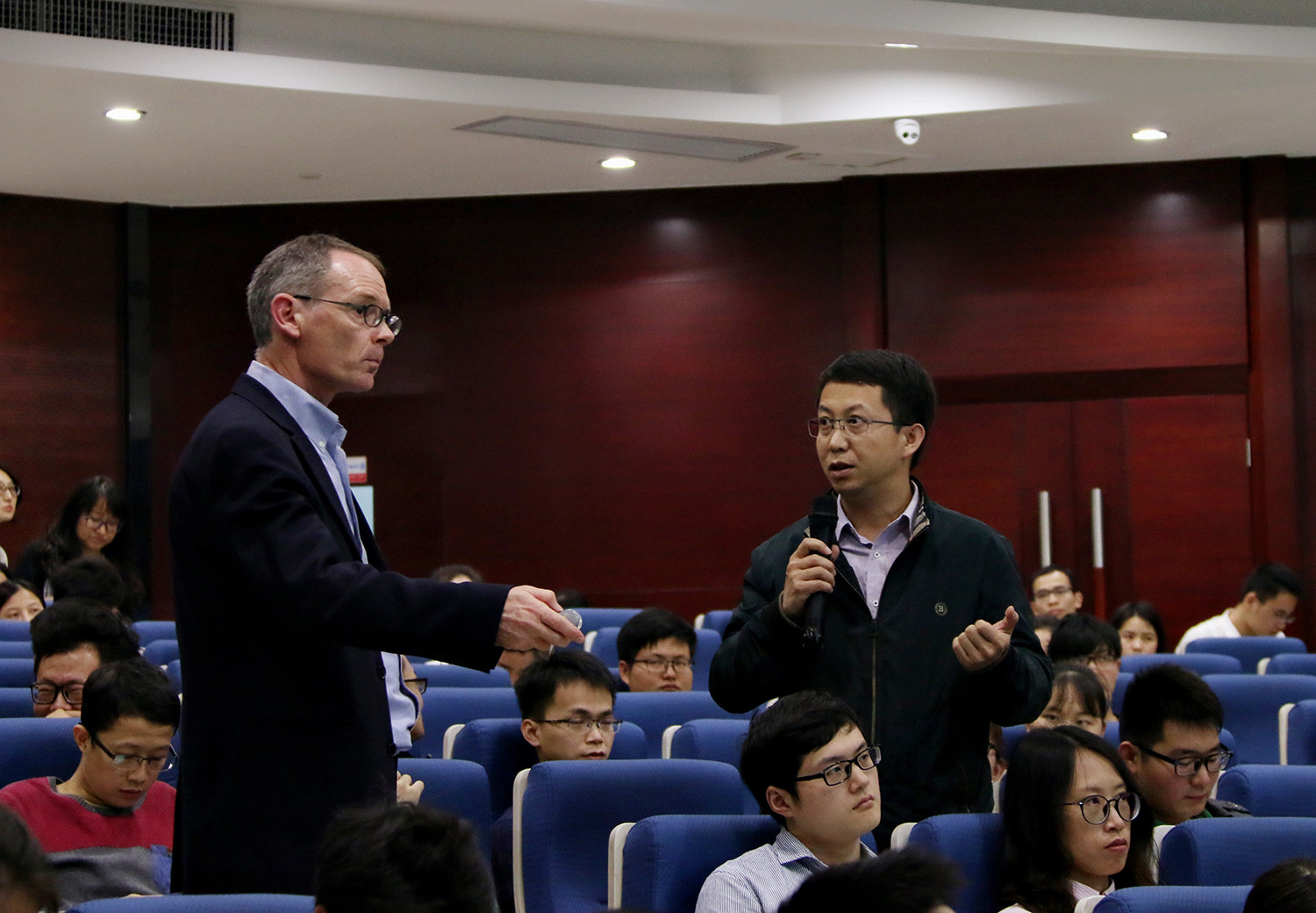 英国威廉集团与美国化学会联合举办 “美国化学会校园行”活动 