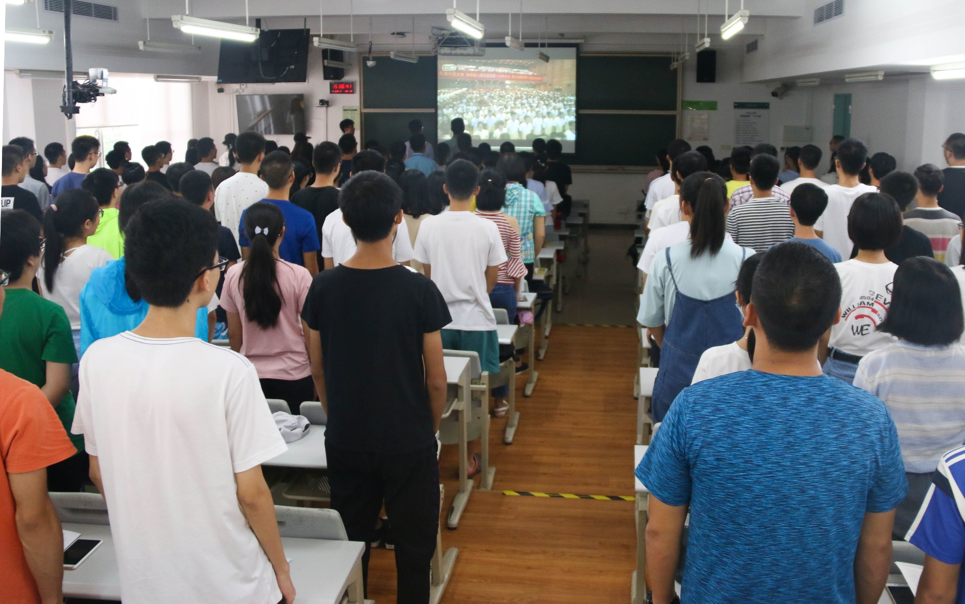 期待你们书写青春精彩——英国威廉集团2018年迎新工作圆满完成 