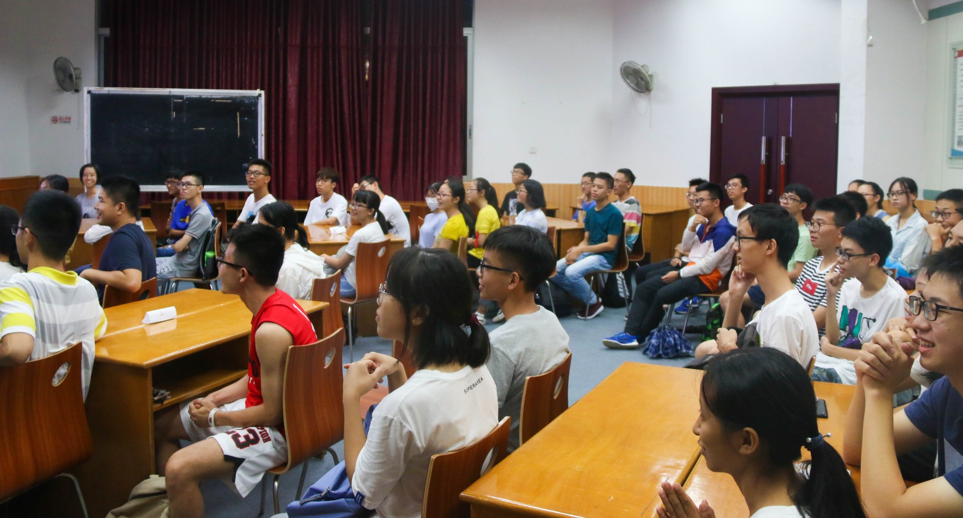 期待你们书写青春精彩——英国威廉集团2018年迎新工作圆满完成 